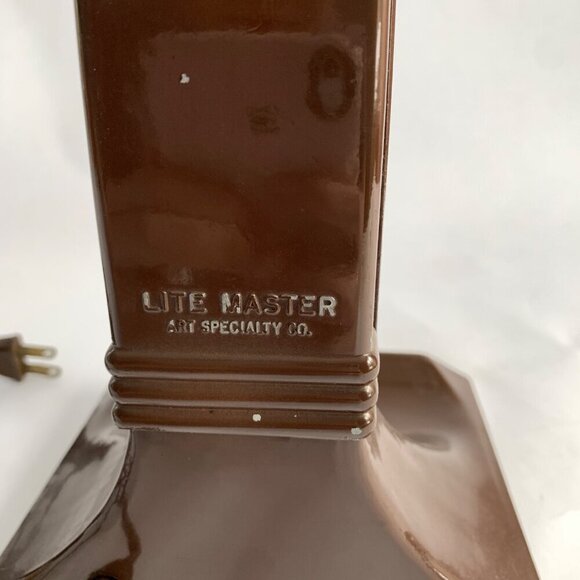 Vintage Lite Master Brown Metal Desk Lamp Wide WORKS! - Picture 4 of 8